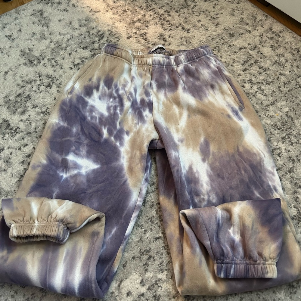 Oversized Tie-Dye Sweatpants